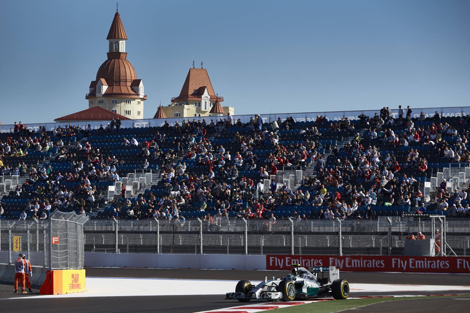 Formel 1 GP Russland: Hamilton holt erneut die Pole