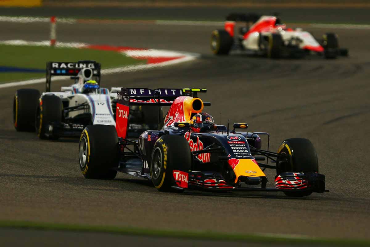 GP-Bahrain-2015-Redbull-00263