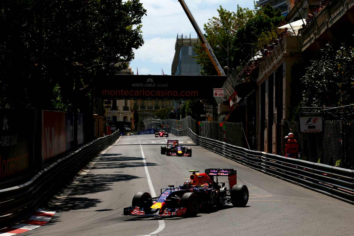 Monaco2015-Red-Bull2
