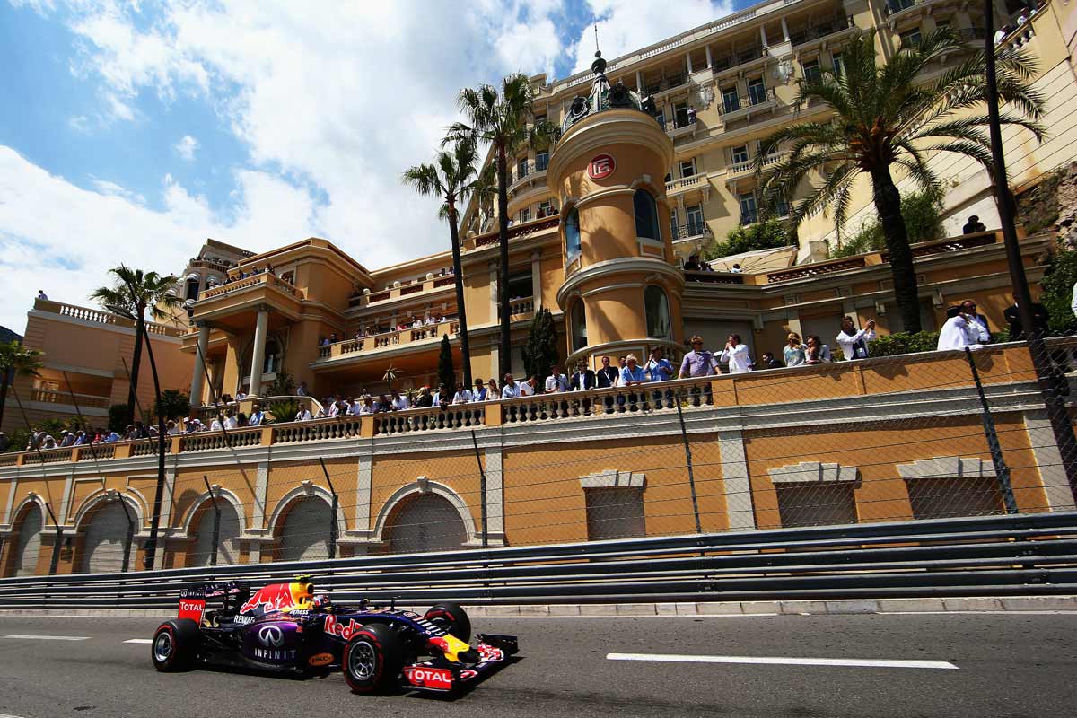 Monaco2015-Red-Bull3