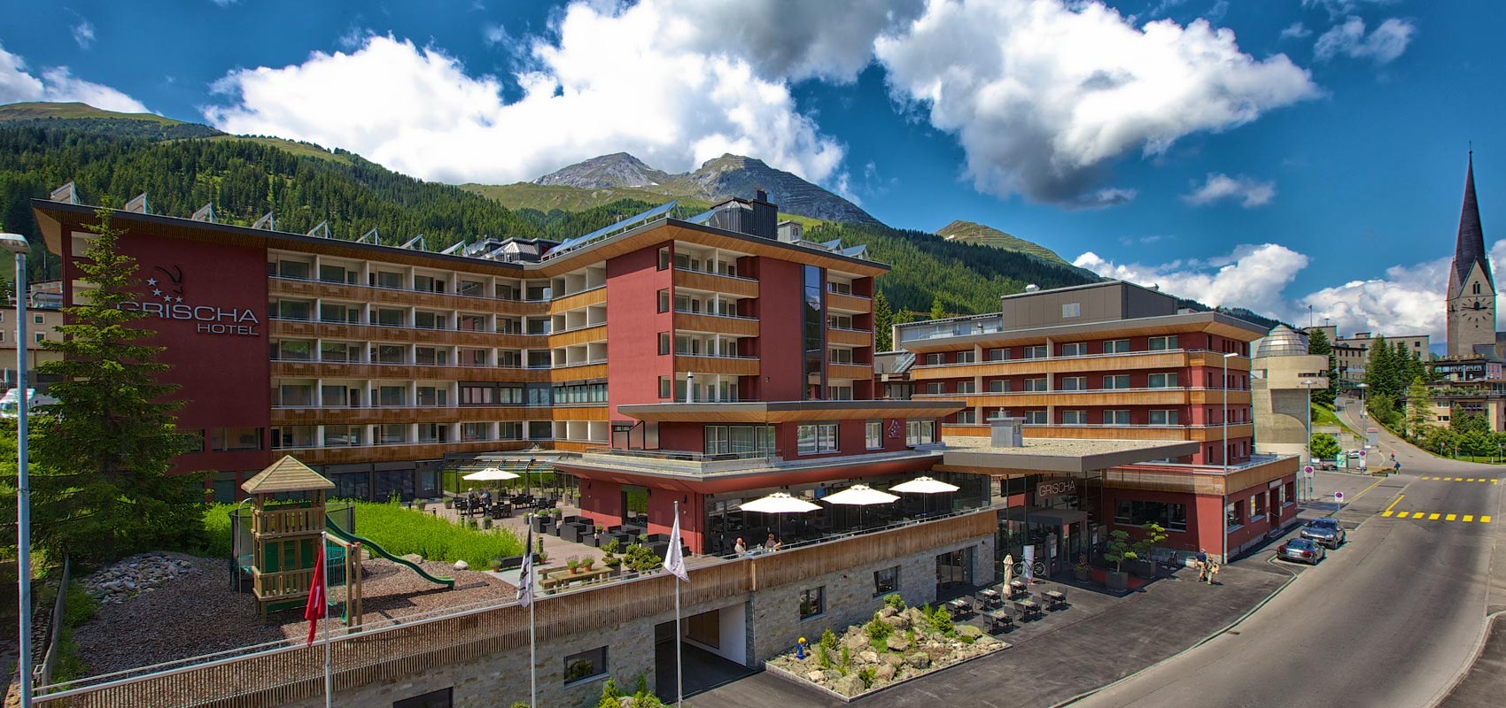 Hotel Grischa, exterior view panorama