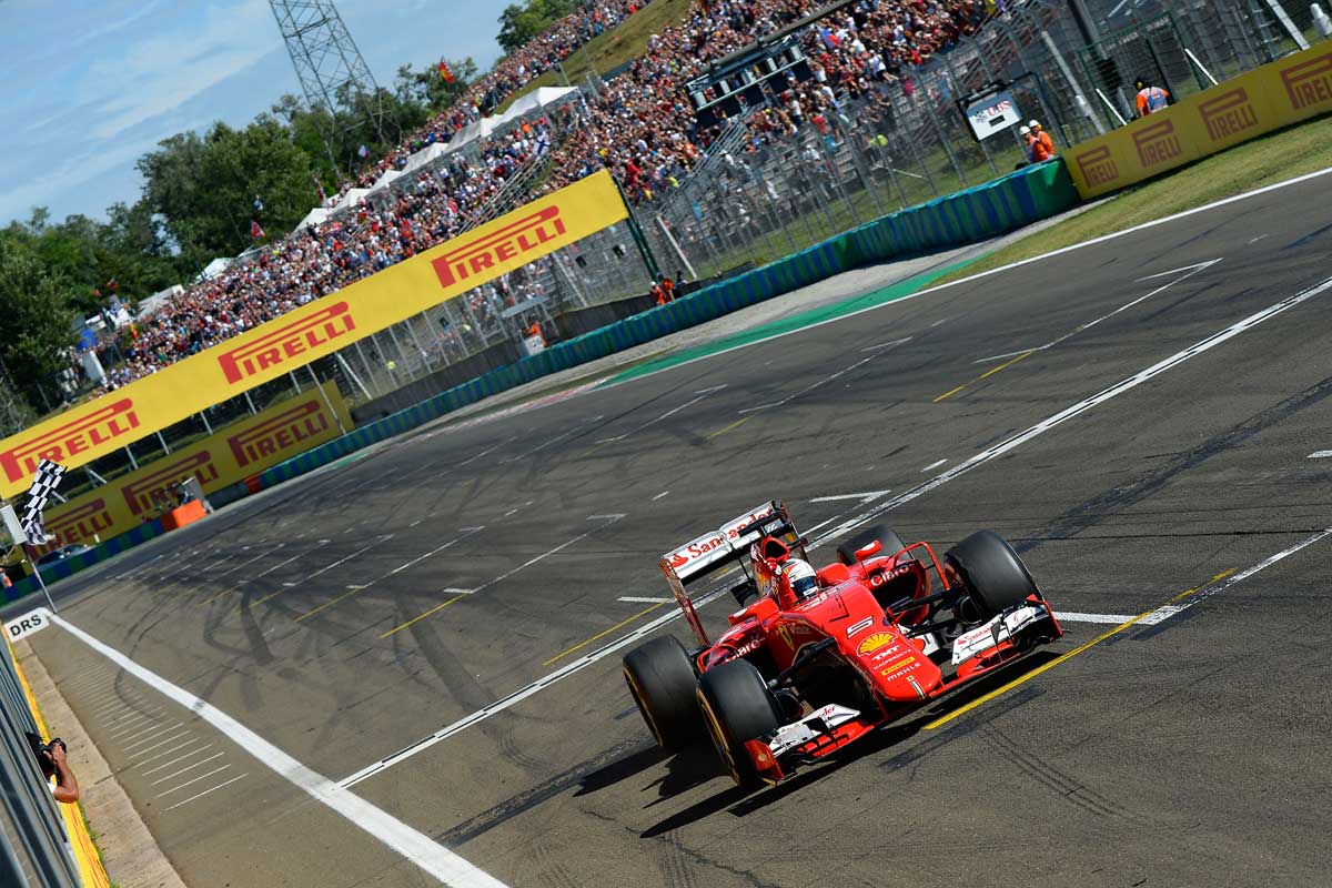 GP-Ungarn2015-Ferrari-Vettel-Ziellinie