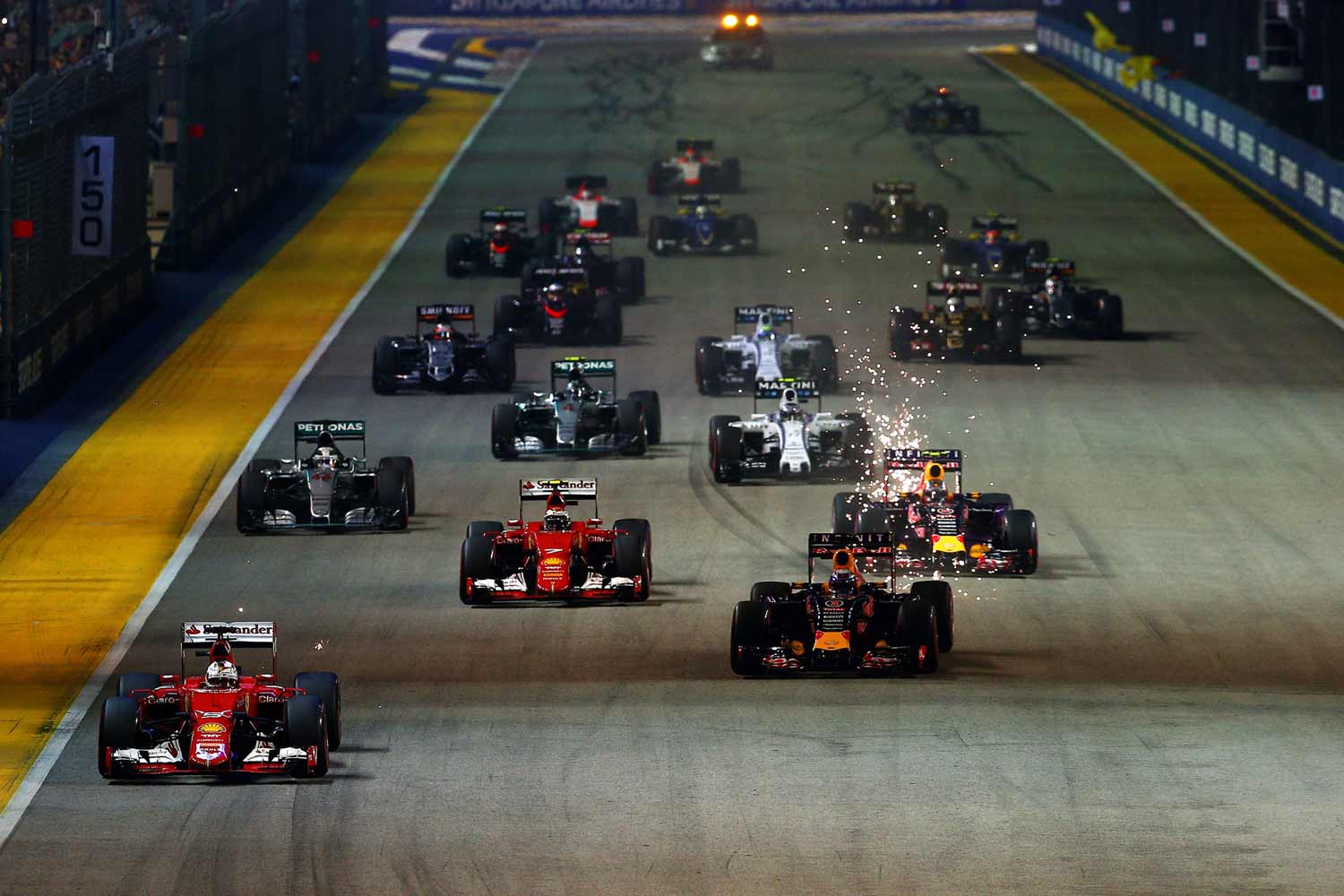 F1-Singapur2015-Action4