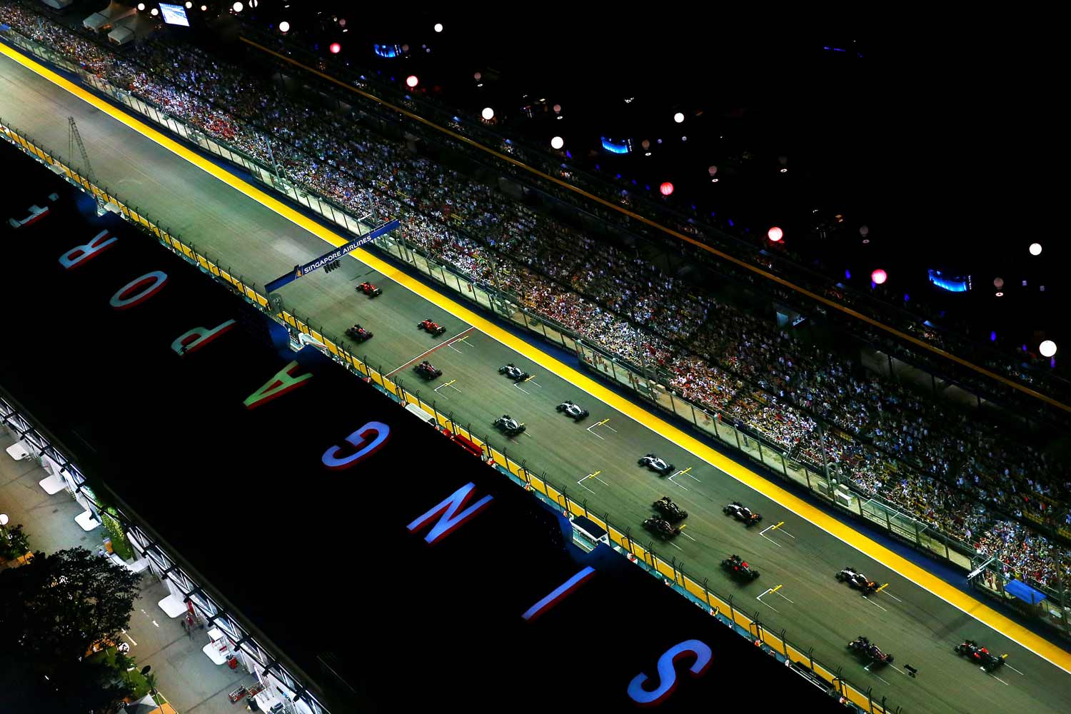 F1-Singapur2015-Action5