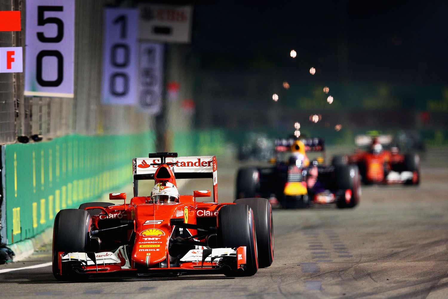 F1-Singapur2015-Action7