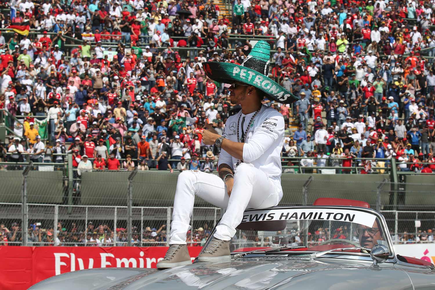 F1 México Entrada al estadio de Hamilton