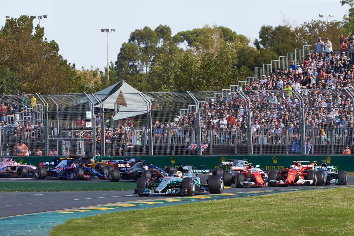 Inicio del GP de Australia 2017 de Fórmula1