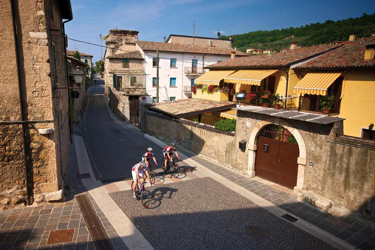 Tour de vélo de course du lac de Garde