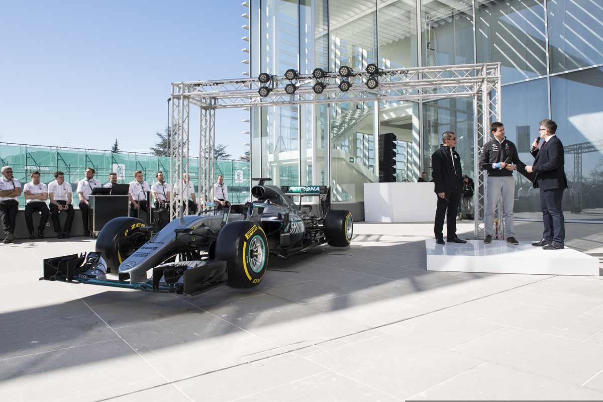 Mercedes-F1-W09-EQPower-Picture1