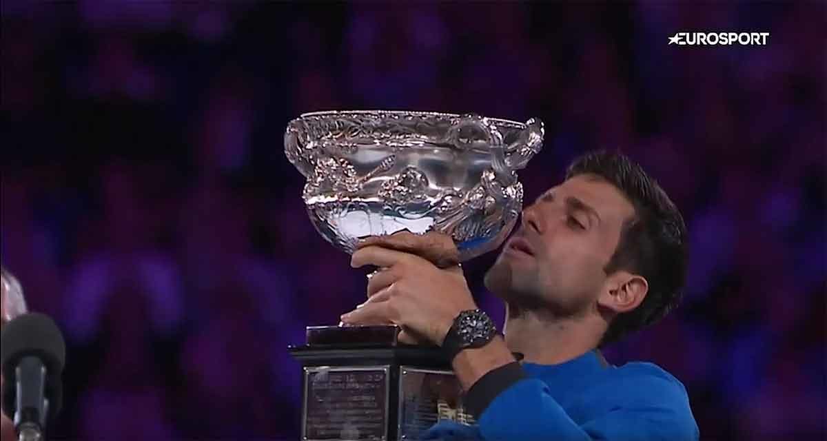 Novak Djokovic remporte le premier Grand Chelem de 2019