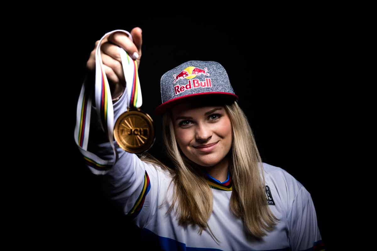 Valentina Höll: Österreichs Downhill-Supertalent