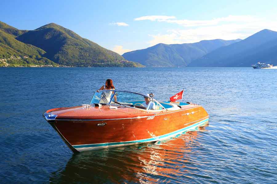 Riva Aquarama in affitto a Eden Roc*****
