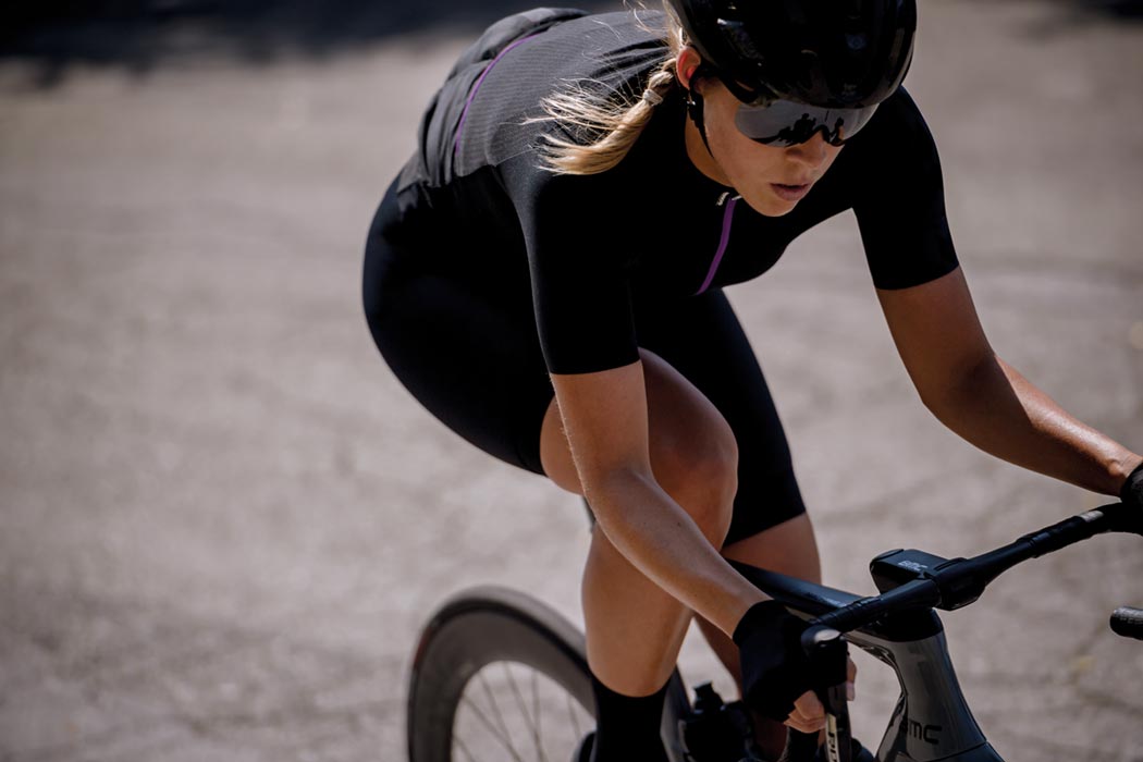 ASSOS Dyora: La ropa de ciclismo para mujeres Sportguide - guía por el mundo del deporte