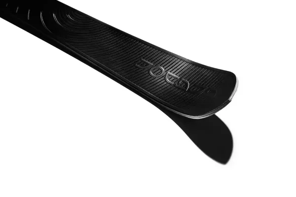 Anavon Ski AG: Eine neue Schweizer Premium-Skimarke erblickt das Licht