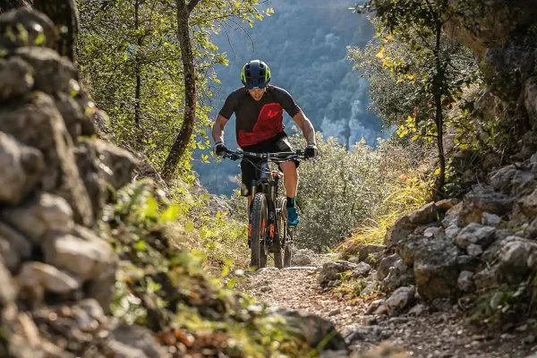 Lapierre eZesty: MTB, E-MTB oder beides