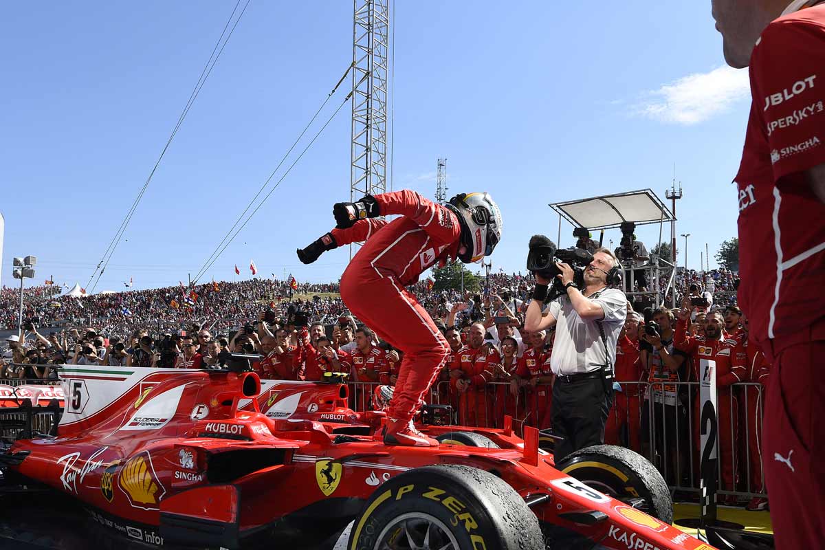Fórmula1-Hungría2017-Vettel-Freudessprung-Ferrari