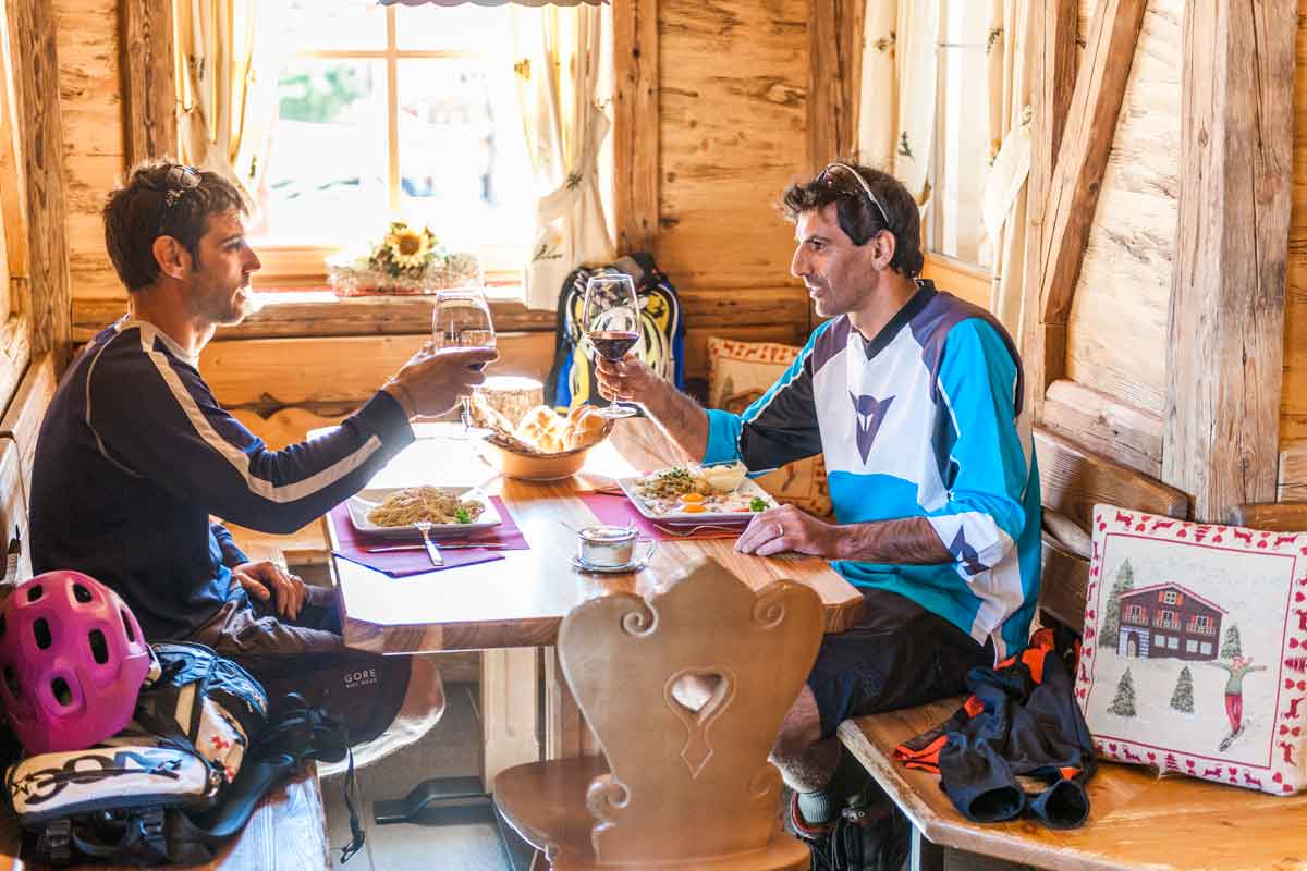 Tour en VTT dans le Trentin, déjeuner